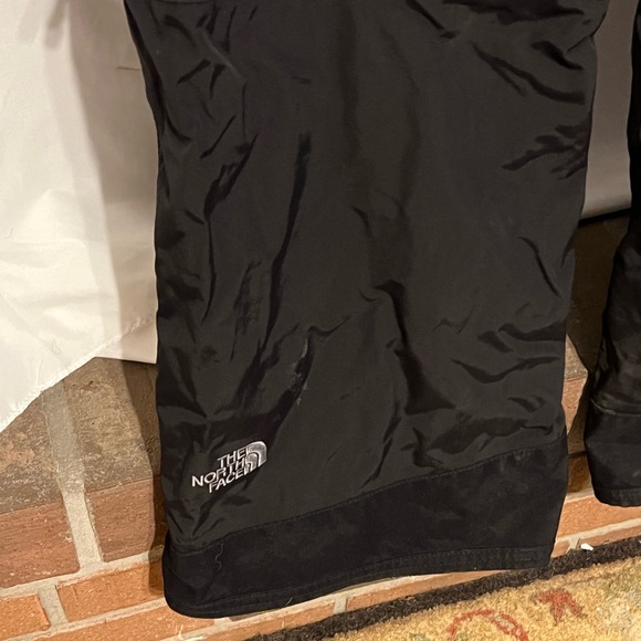 SOLD!!!! Men’s Black North Face Freedom ski winter pants - Picture 8 of 16